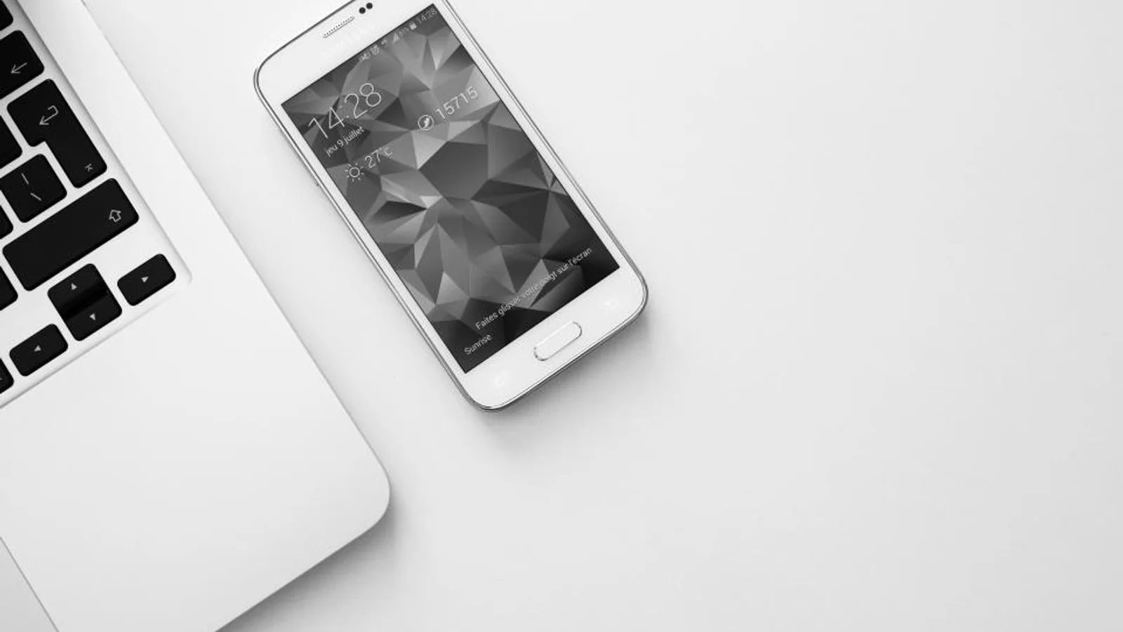 Détail d’un poste de travail pour Automatiser les relances clients sans harceler